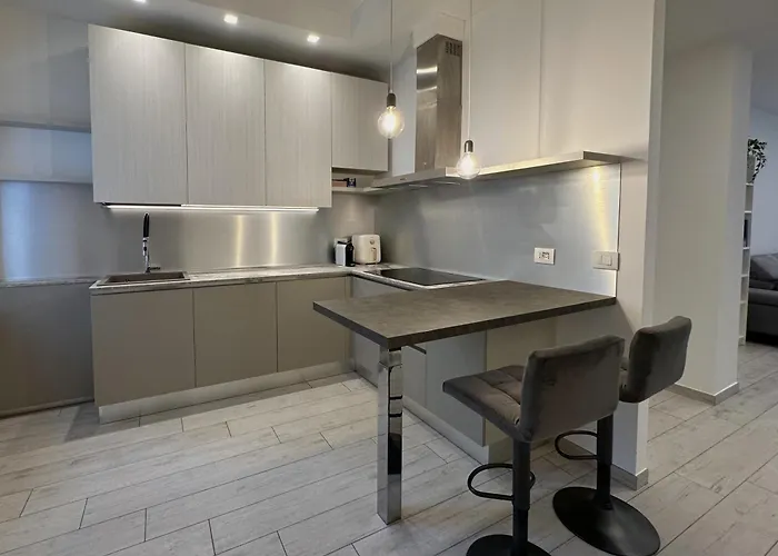 아파트 Four Season 130mq Esclusivo *